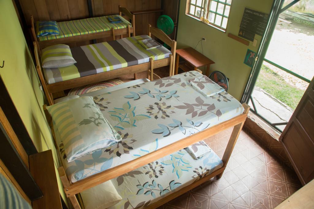 Hostel Casa De Las Palmas Tours Leticia Kültér fotó